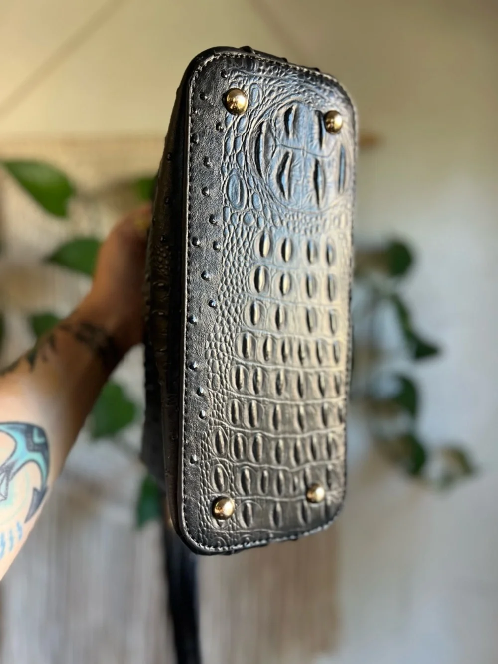 Vintage Black Embossed Leather Croc Ostrich Crossbody Bag Gold Hardware 90s